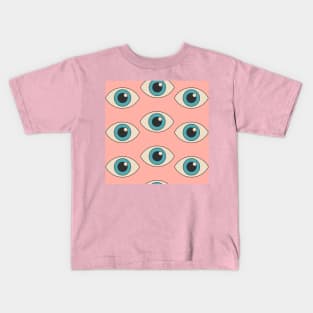 eyes on pink Kids T-Shirt